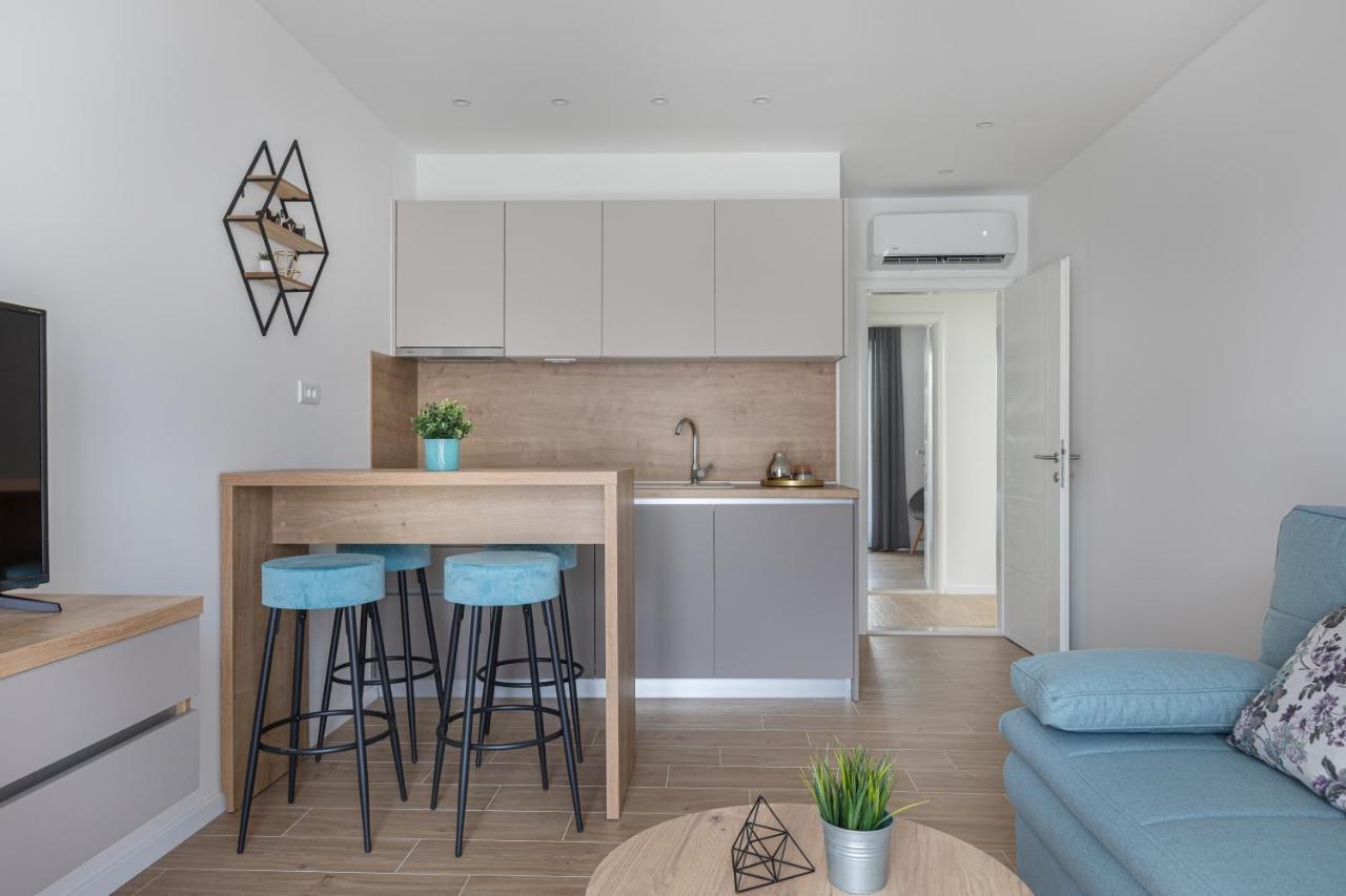Ivmalu Apartments Tučepi Dış mekan fotoğraf